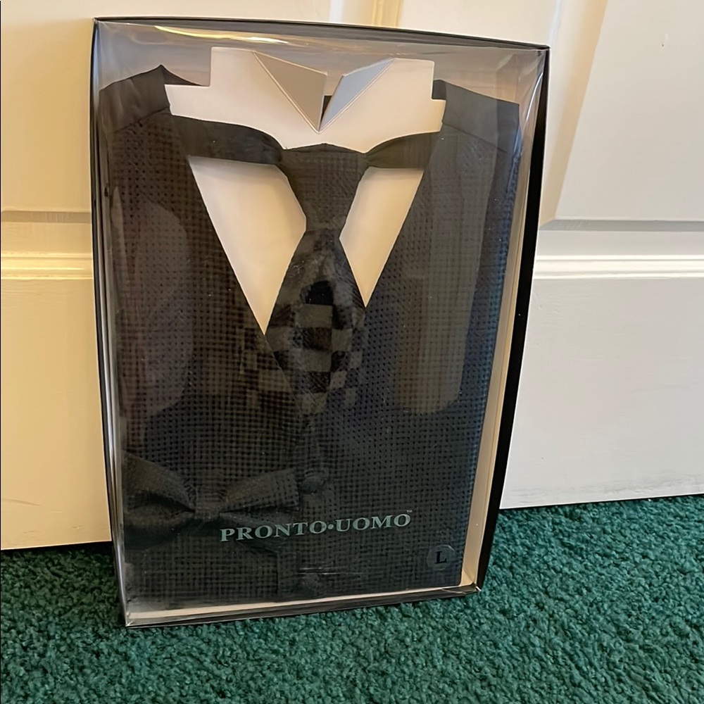 Pronto Uomo Black Vest with Tie and Bow Tie Set
